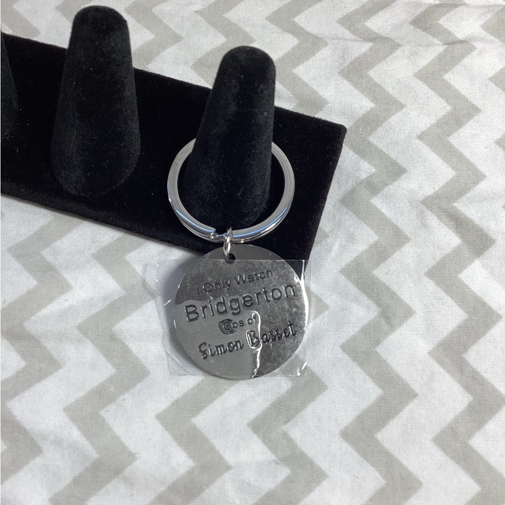 Bridgerton Keychain - Simon Basset
